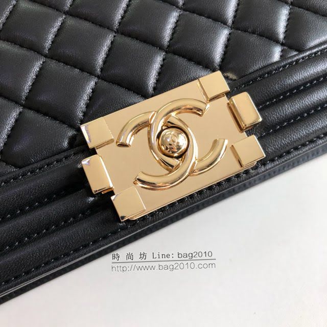 Chanel女包 香奈兒專櫃經典款菱格boy包 Chanel小羊皮鏈條女包 67086黑色  djc4216